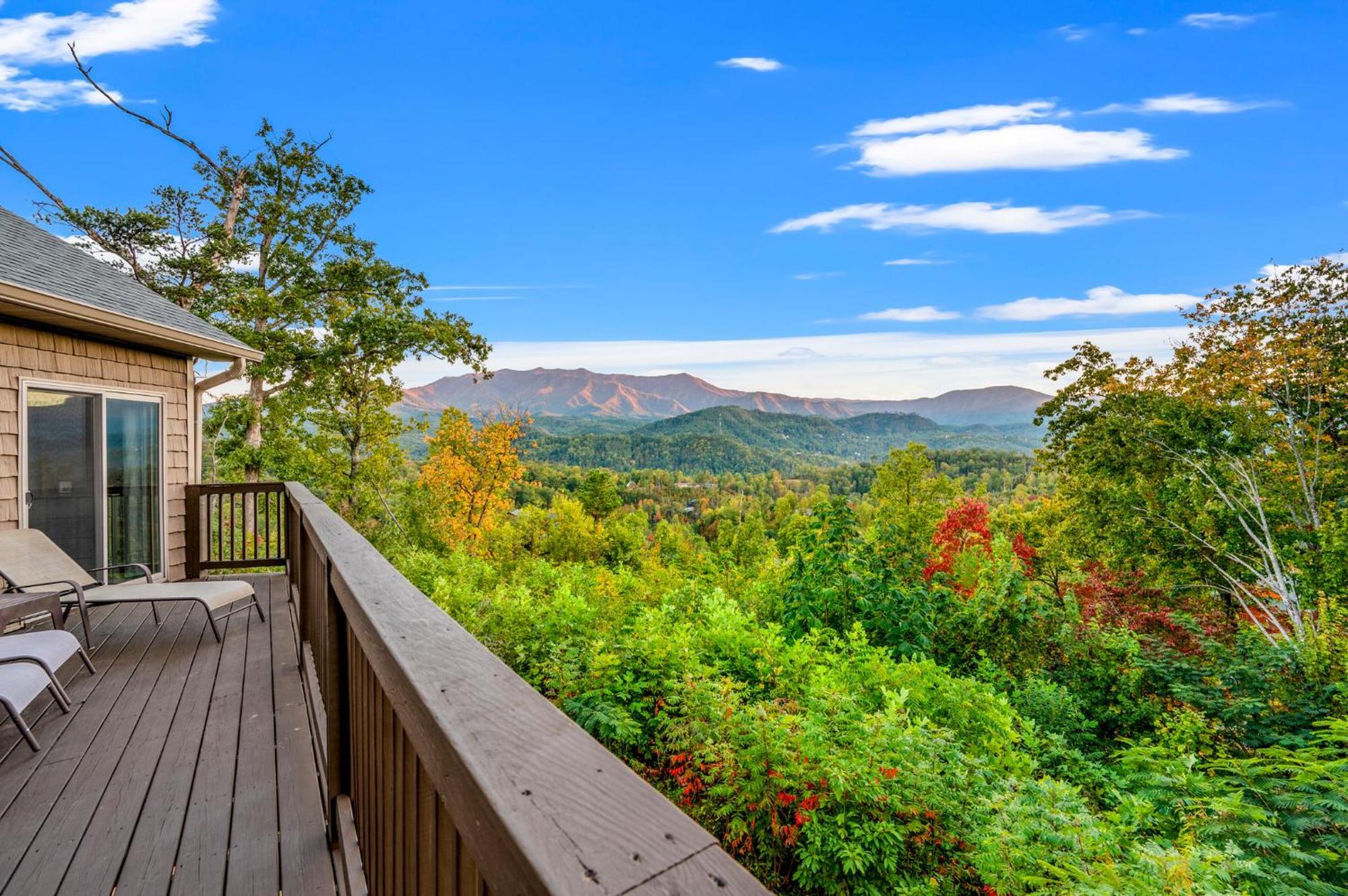 Misty Mountain By Avada Holiday home