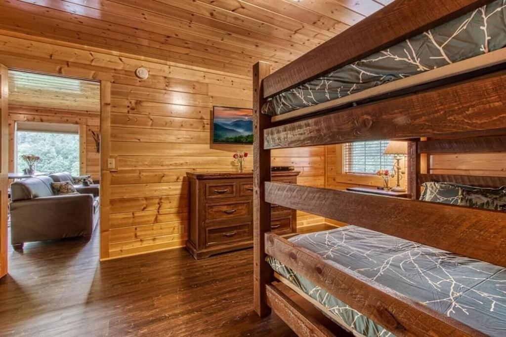 Holiday home Pine Paradise By Avada Gatlinburg