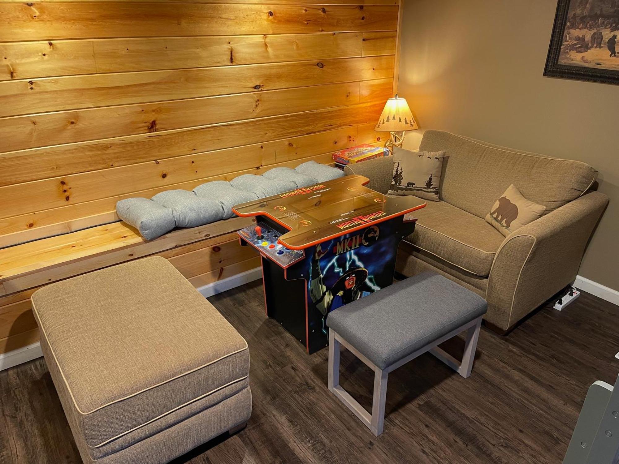 Smoky Mountain Game Den By Avada *