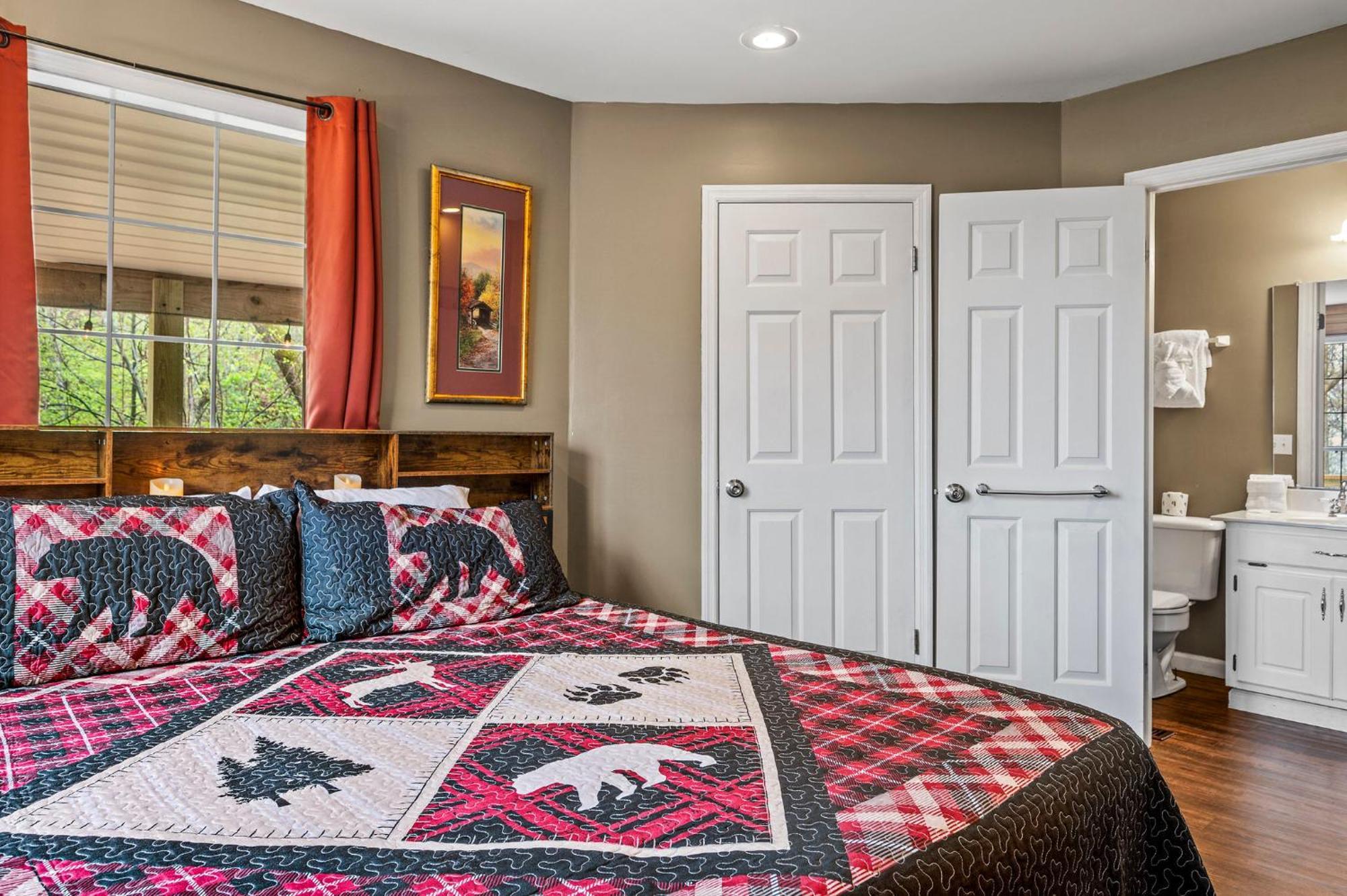 Smoky Mountain Game Den By Avada