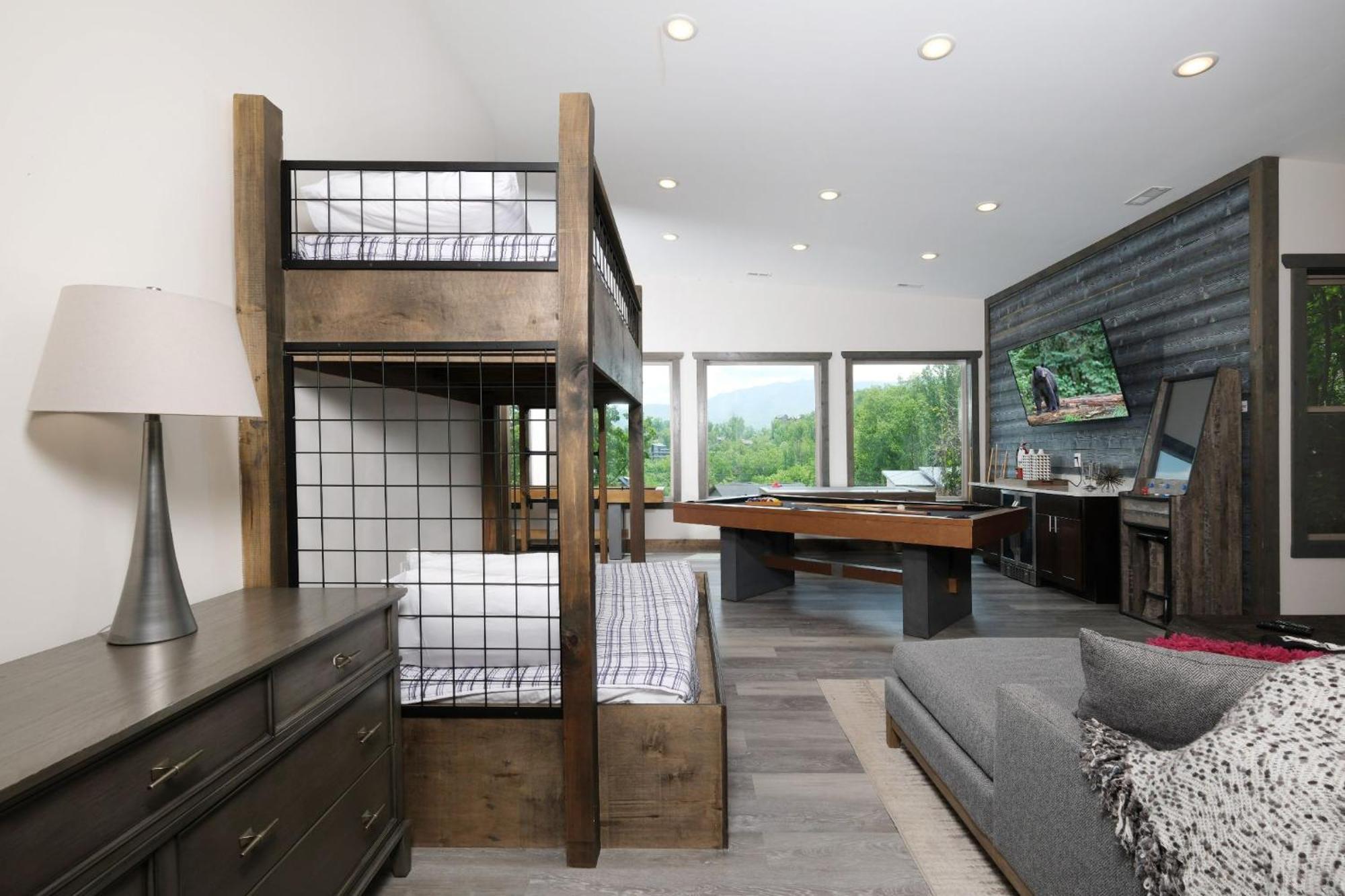Whitneys Way Villa