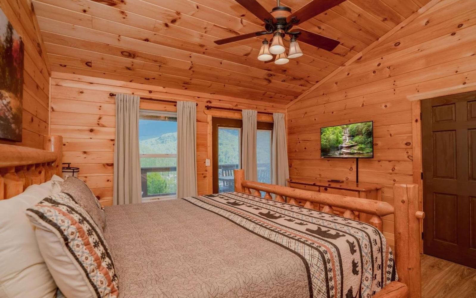 Absolute Heaven * Gatlinburg