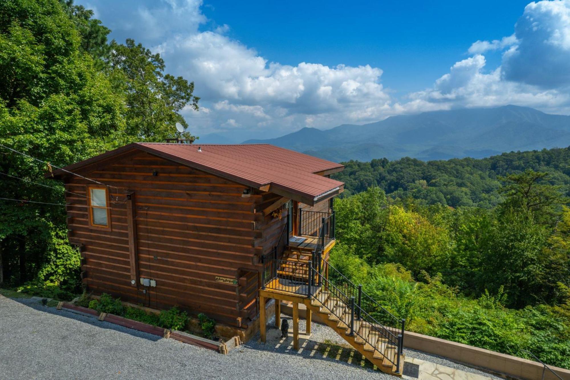 A Million Dollar View Villa Gatlinburg