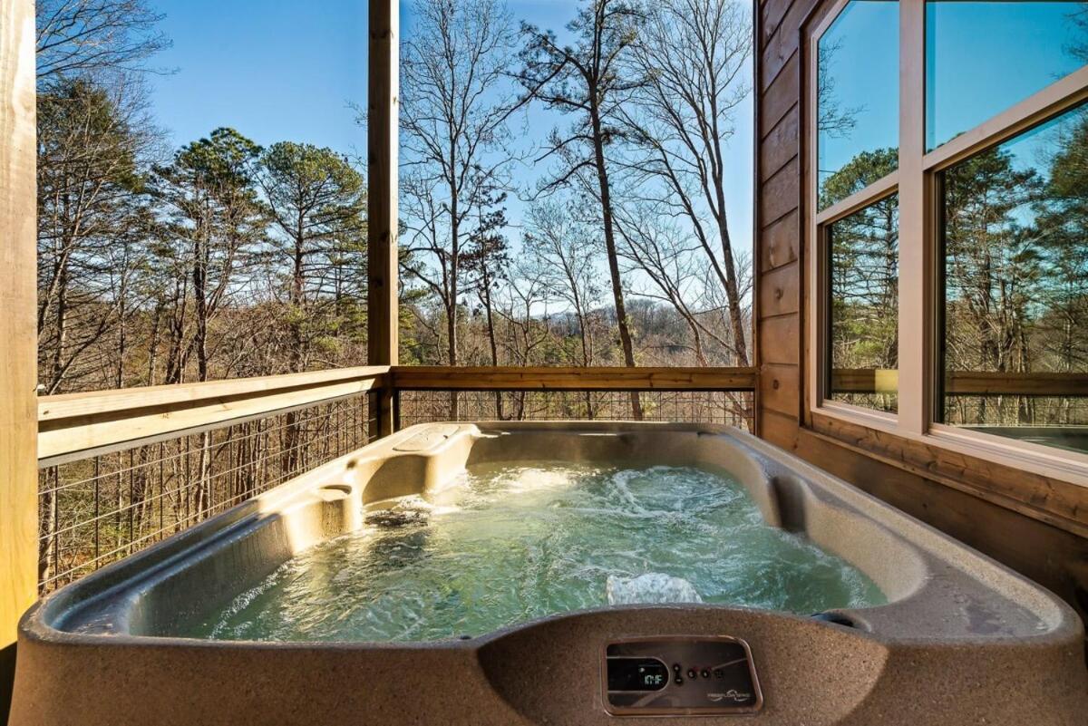 Holiday home Getaway Pool Hot Tub & Games Gatlinburg