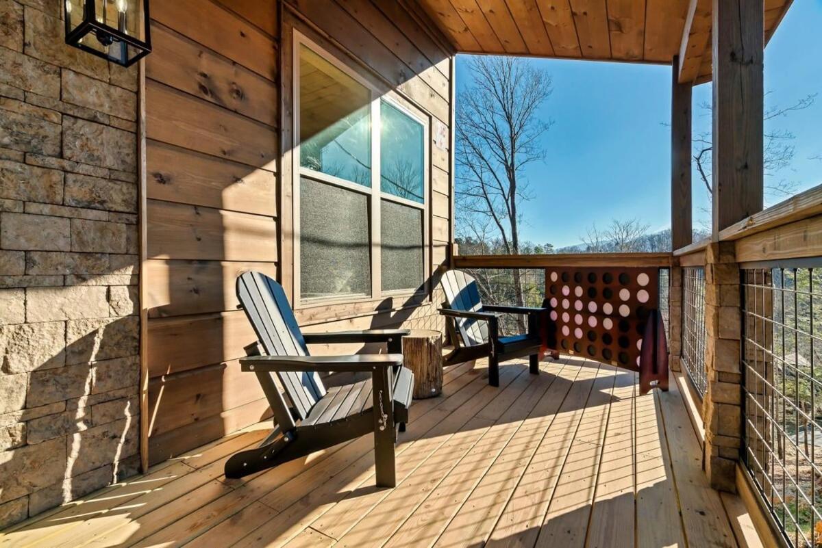 Getaway Pool Hot Tub & Games Holiday home *