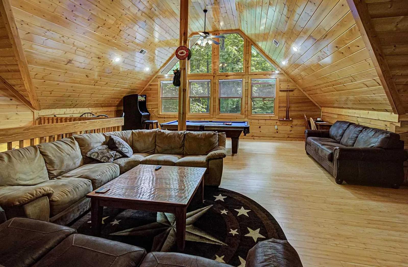 Arrowhead * Gatlinburg