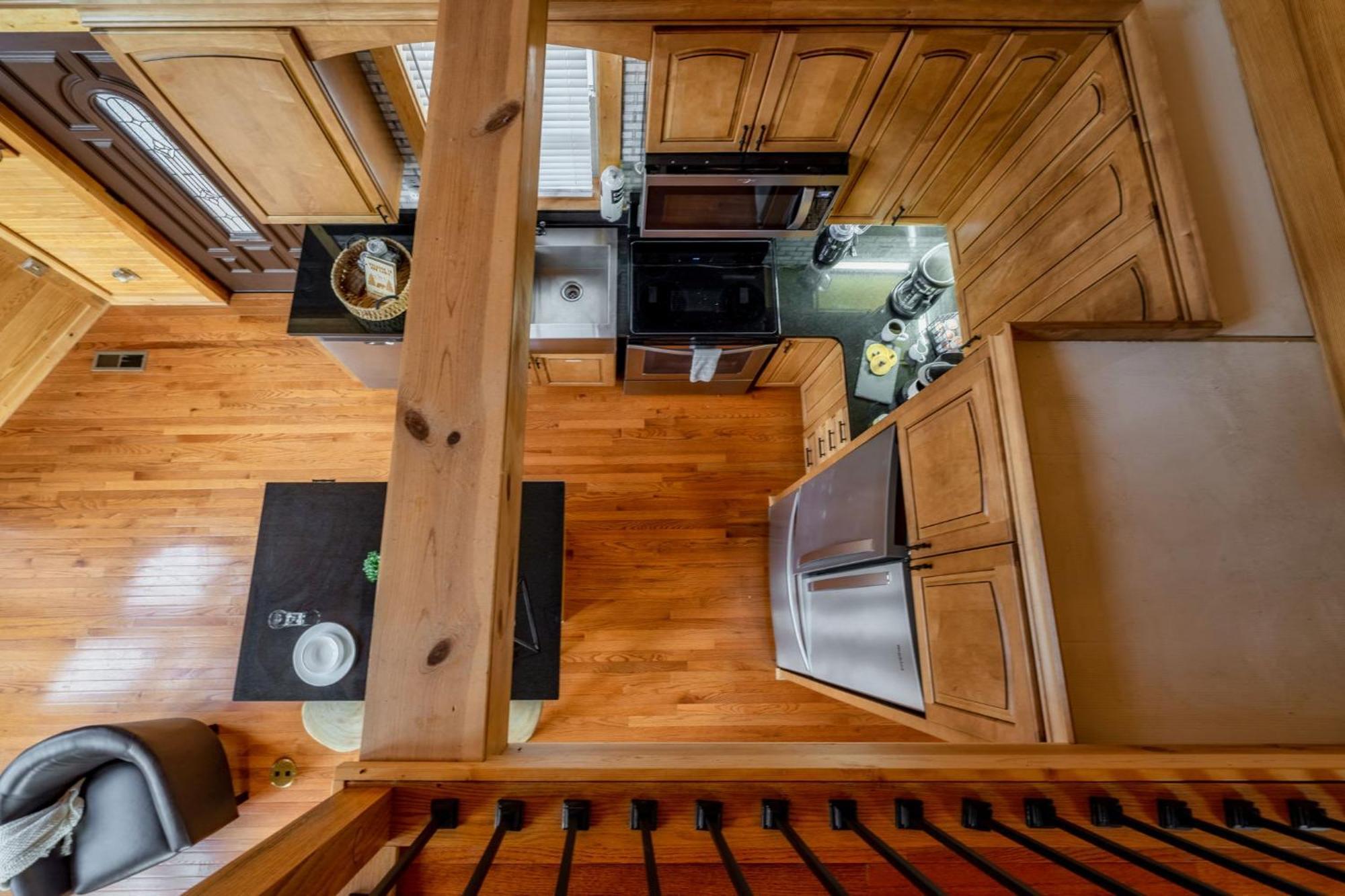 Hilltop Hideaway W Hot Tub & Pool Access Holiday home *