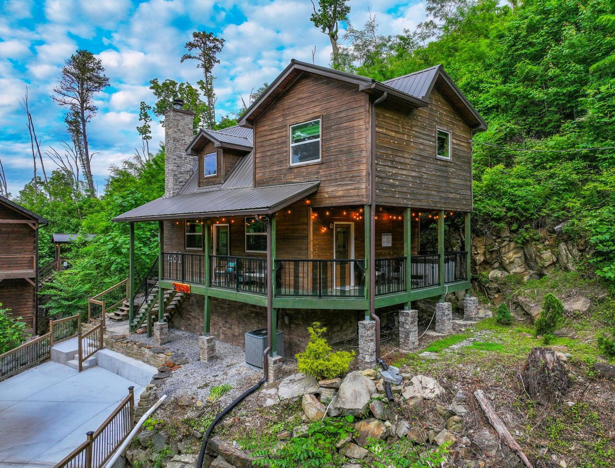 Big Bear Bend Village * Gatlinburg