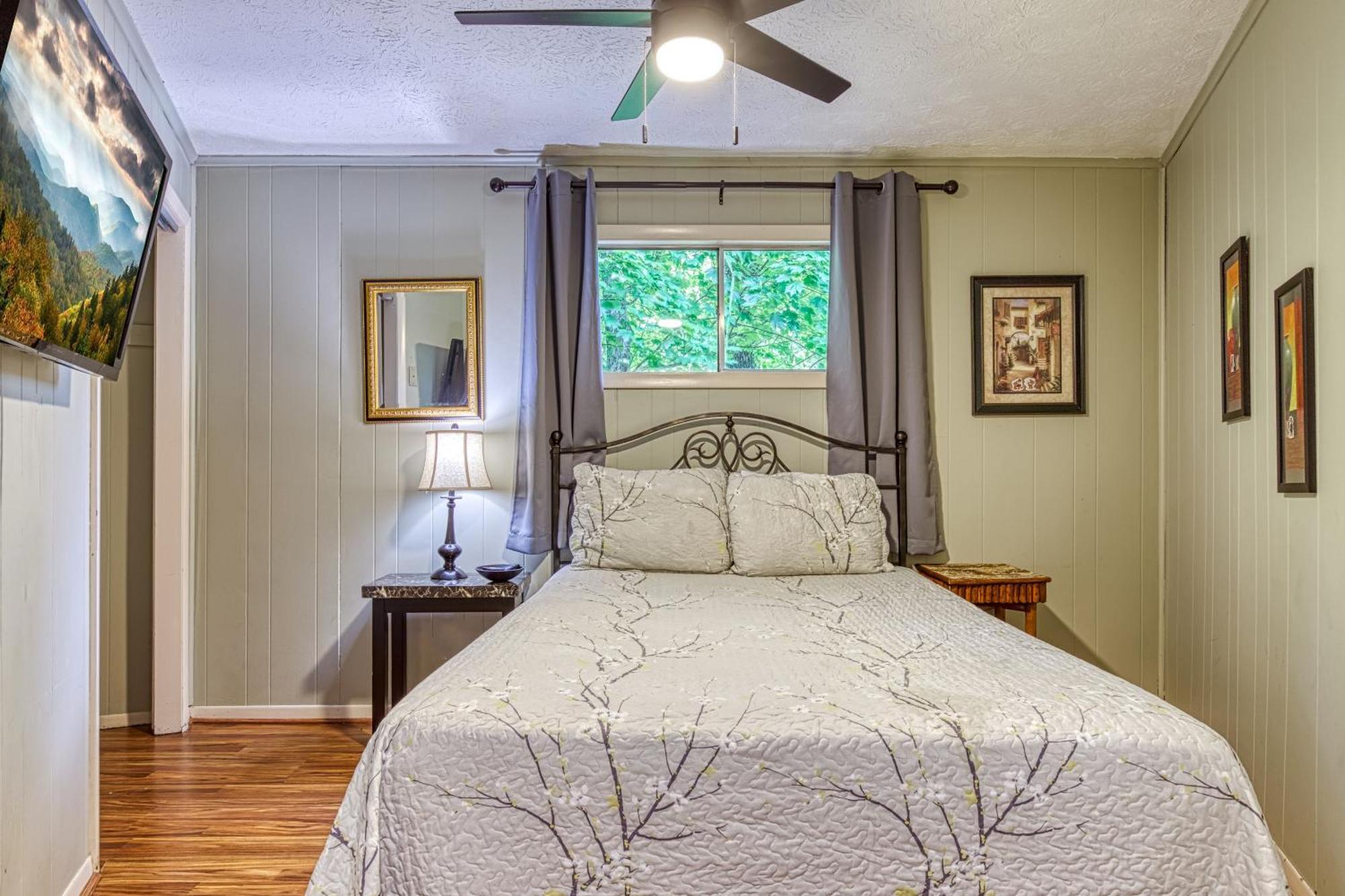 Holiday home Dancing Bear Lodge, 1089 Free Attraction Tickets For Each Paid Day, Dollywood And Gatlinburg