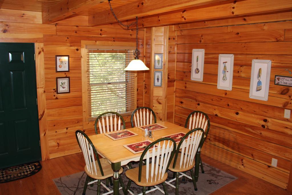 Knotty By Nature Gatlinburg