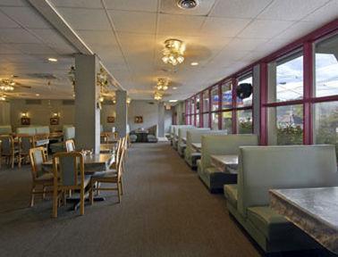 Clarion Pointe Downtown 2* Gatlinburg