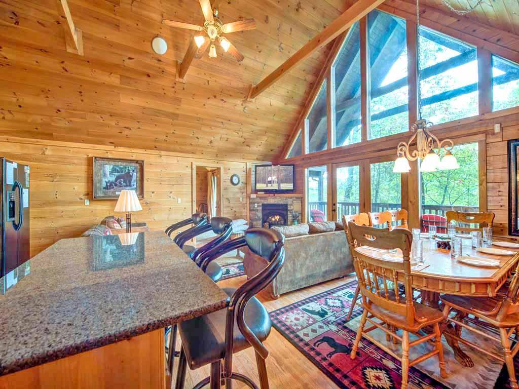 Above The Clouds - Four Bedroom * Gatlinburg