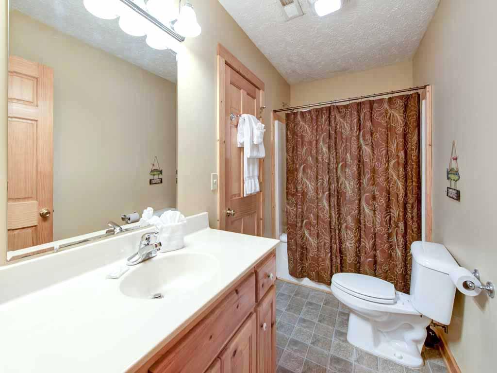 Knotty'n - Two Bedroom *