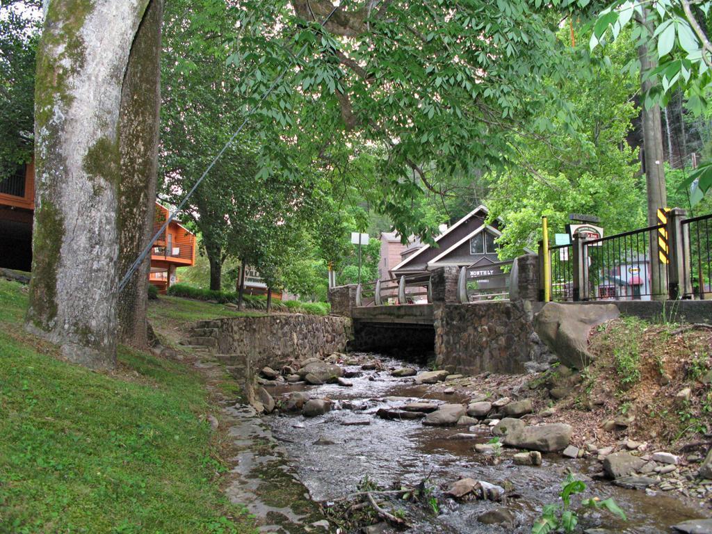 Village - Three Bedroom - 102 Apartment Gatlinburg