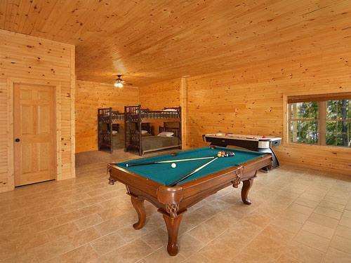 The 19th Hole- Five-bedroom