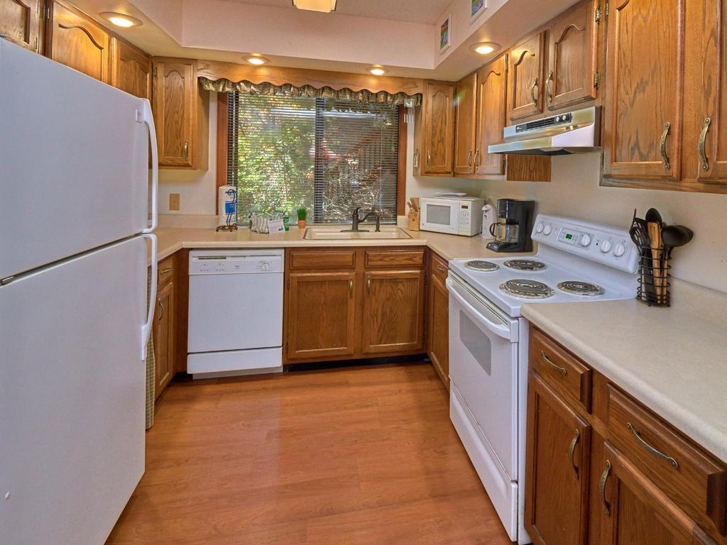 Scenic Vista- Four-bedroom Holiday home *