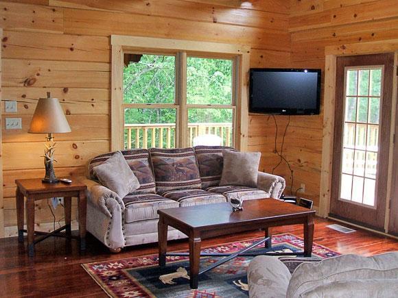 Elkhorn Lodge- Three-bedroom