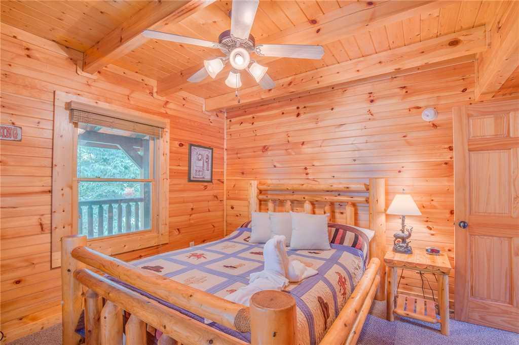 Mountain Dreams Ii- Three-bedroom Holiday home Gatlinburg