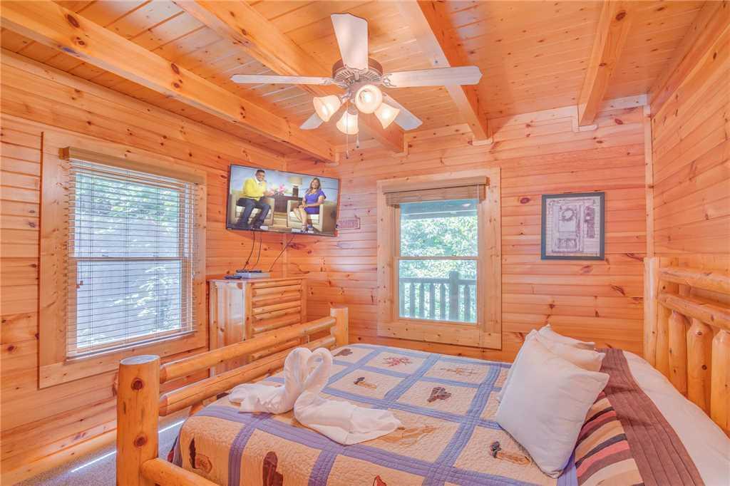 Mountain Dreams Ii- Three-bedroom Holiday home
