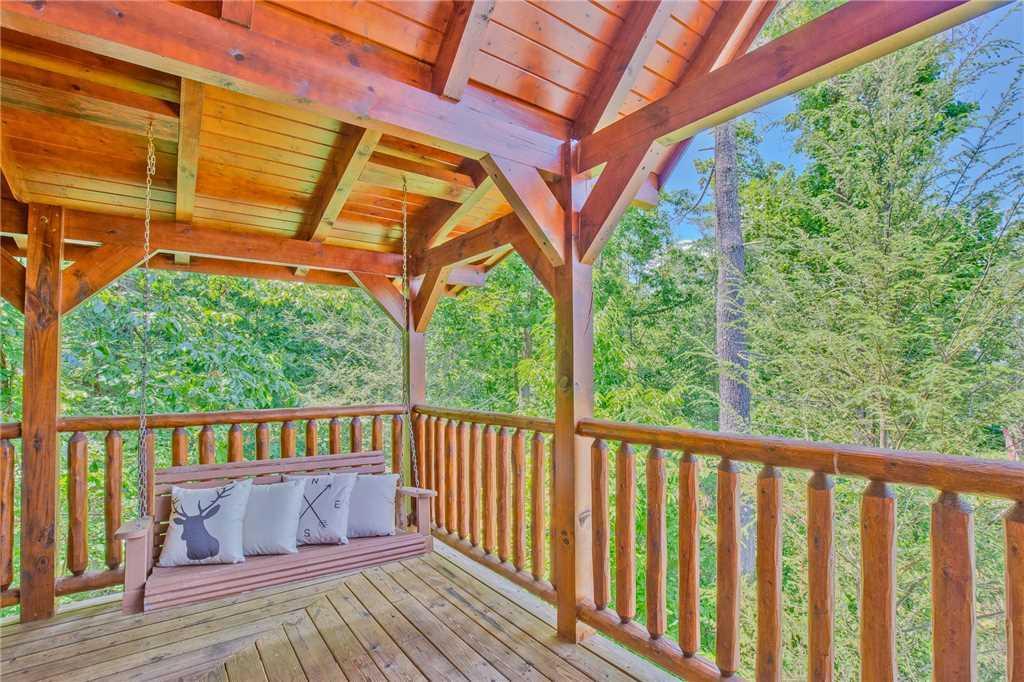 Mountain Dreams Ii- Three-bedroom