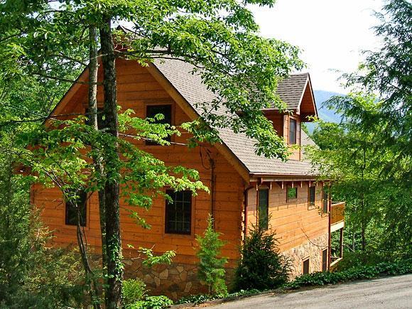 Elkhorn Lodge- Three-bedroom *