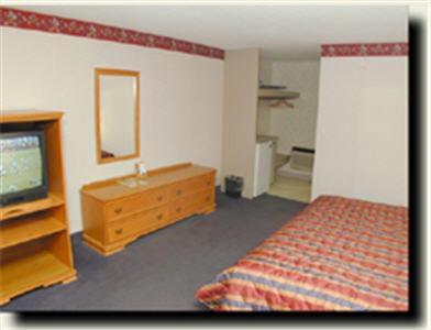 Mountain House Downtown 2*