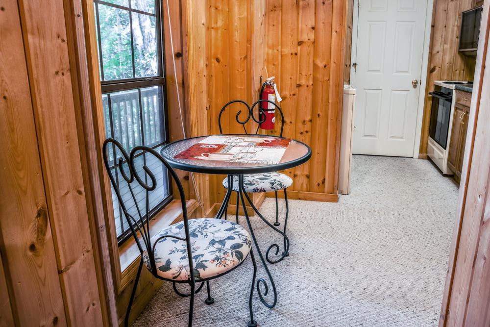 Mountain View 5 Bedroom Cabin *