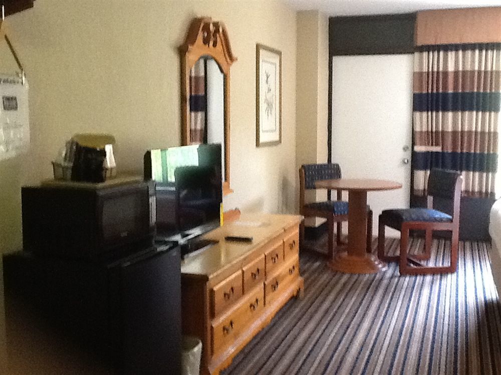 Surestay By Western 3*