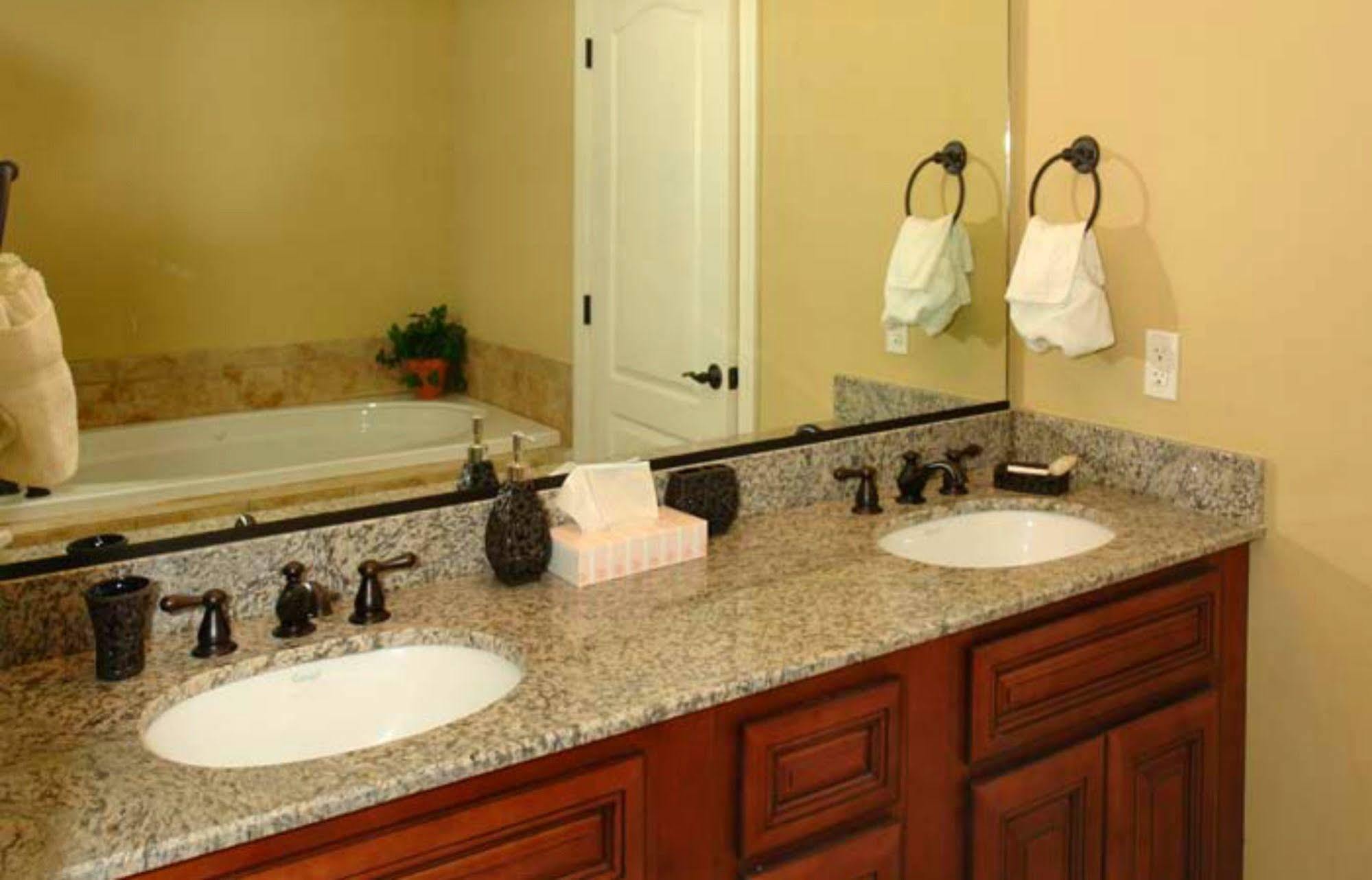 Summit Manor * Gatlinburg