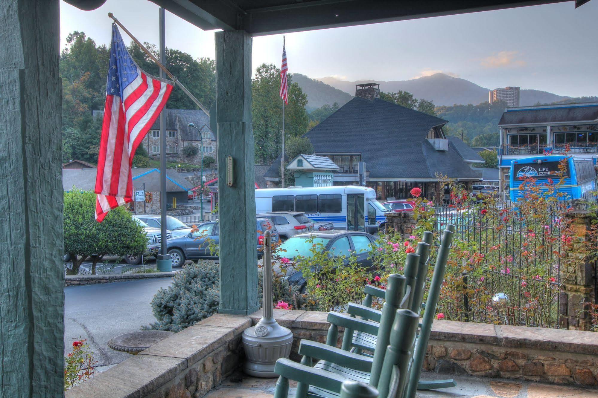 Gatlinburg Inn 2*