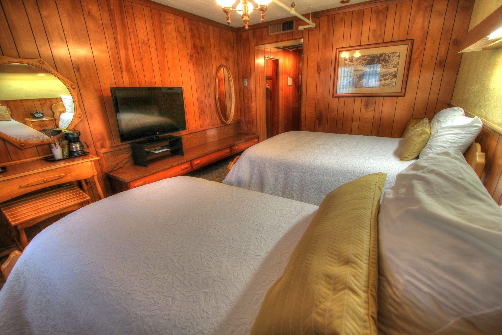 Gatlinburg Inn 2*