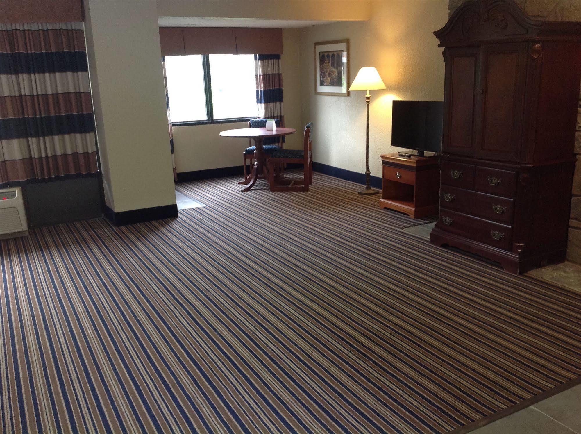 Surestay By Western Gatlinburg