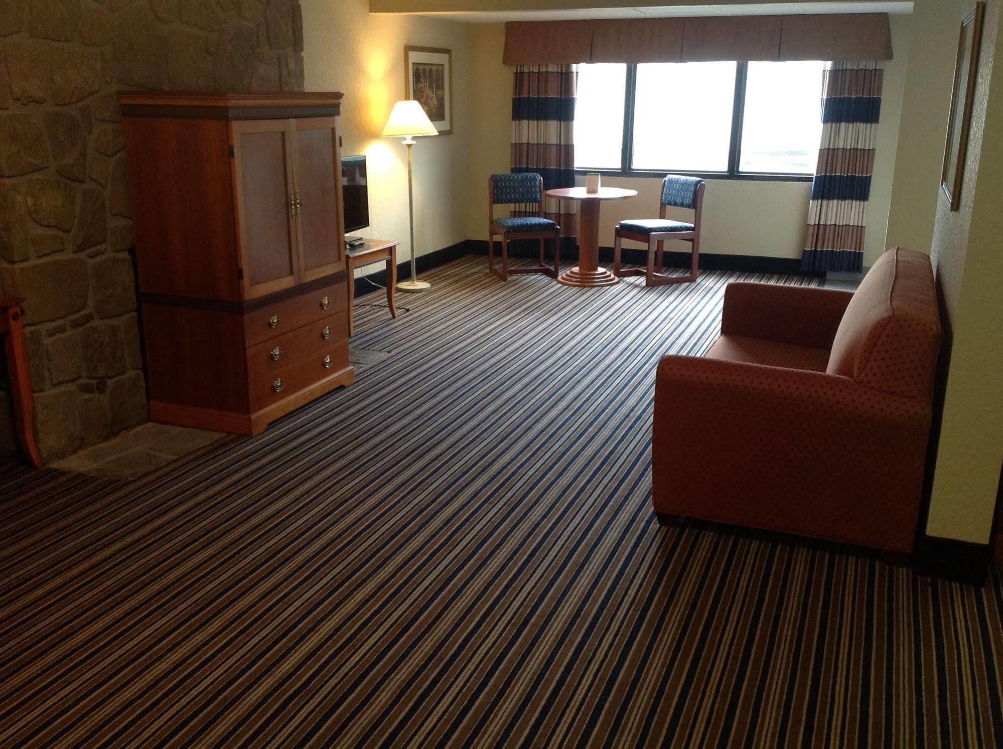 Hotel Surestay By Western