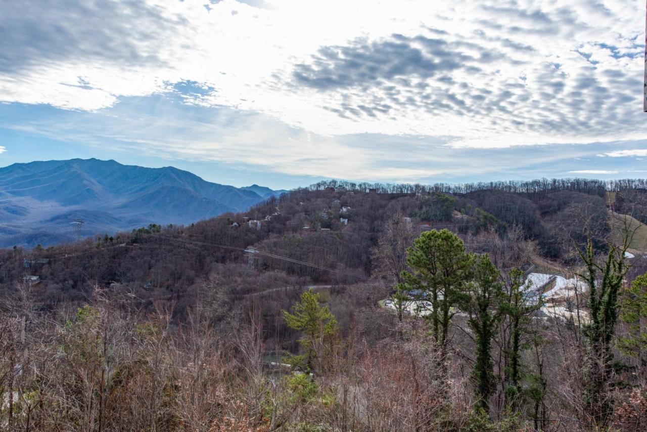 Smoky Mtns Studio W Balcony