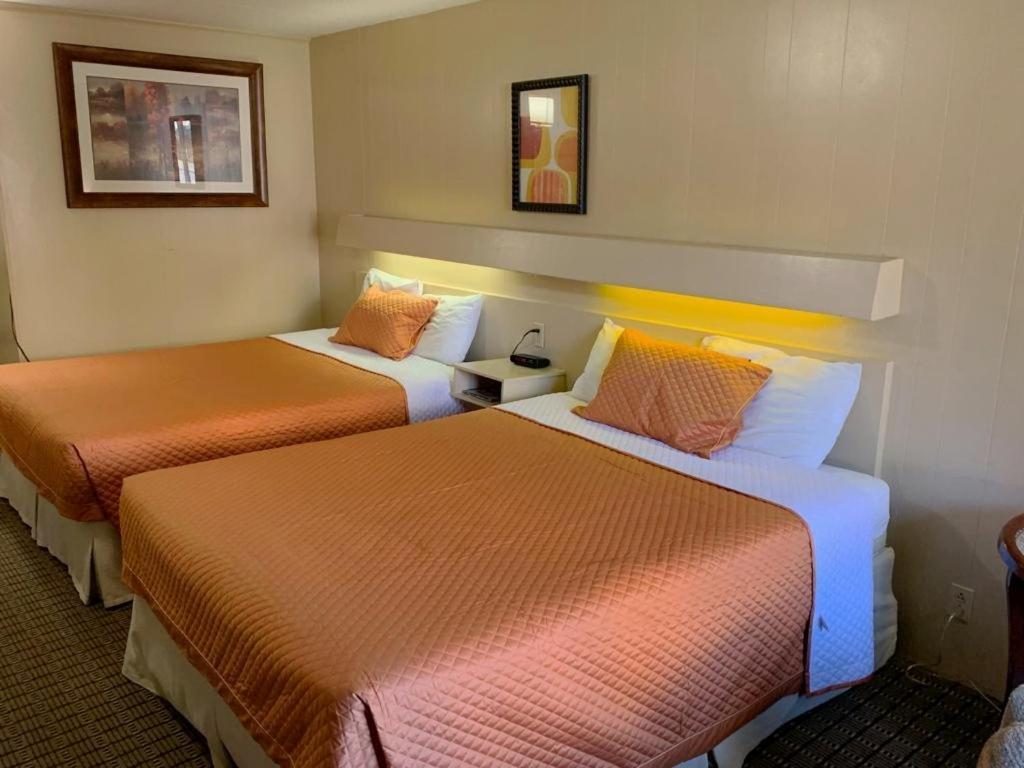 Motel East Side *