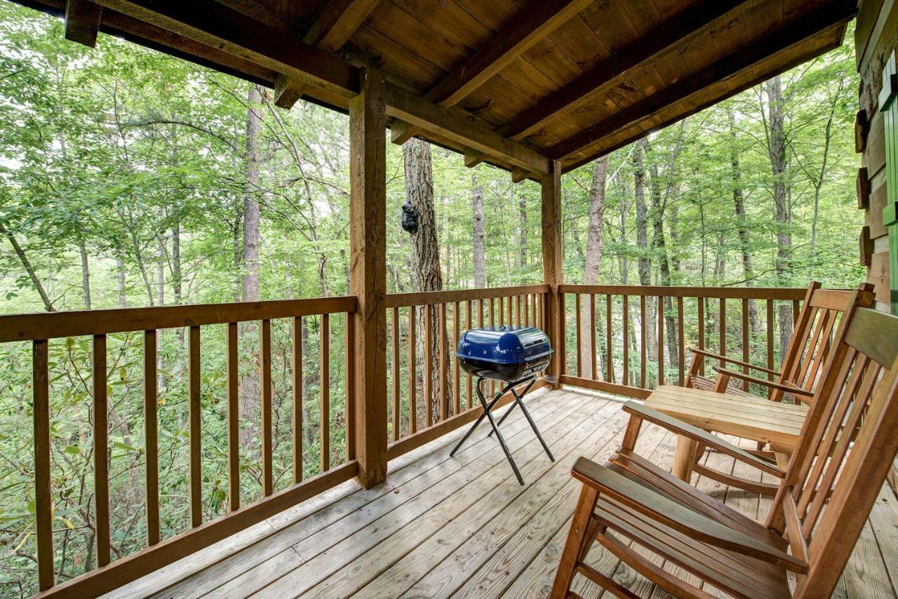 Little Bear Hideaway, 1 Bedroom, Hot Tub, Wifi, Sleeps 4 Holiday home Gatlinburg