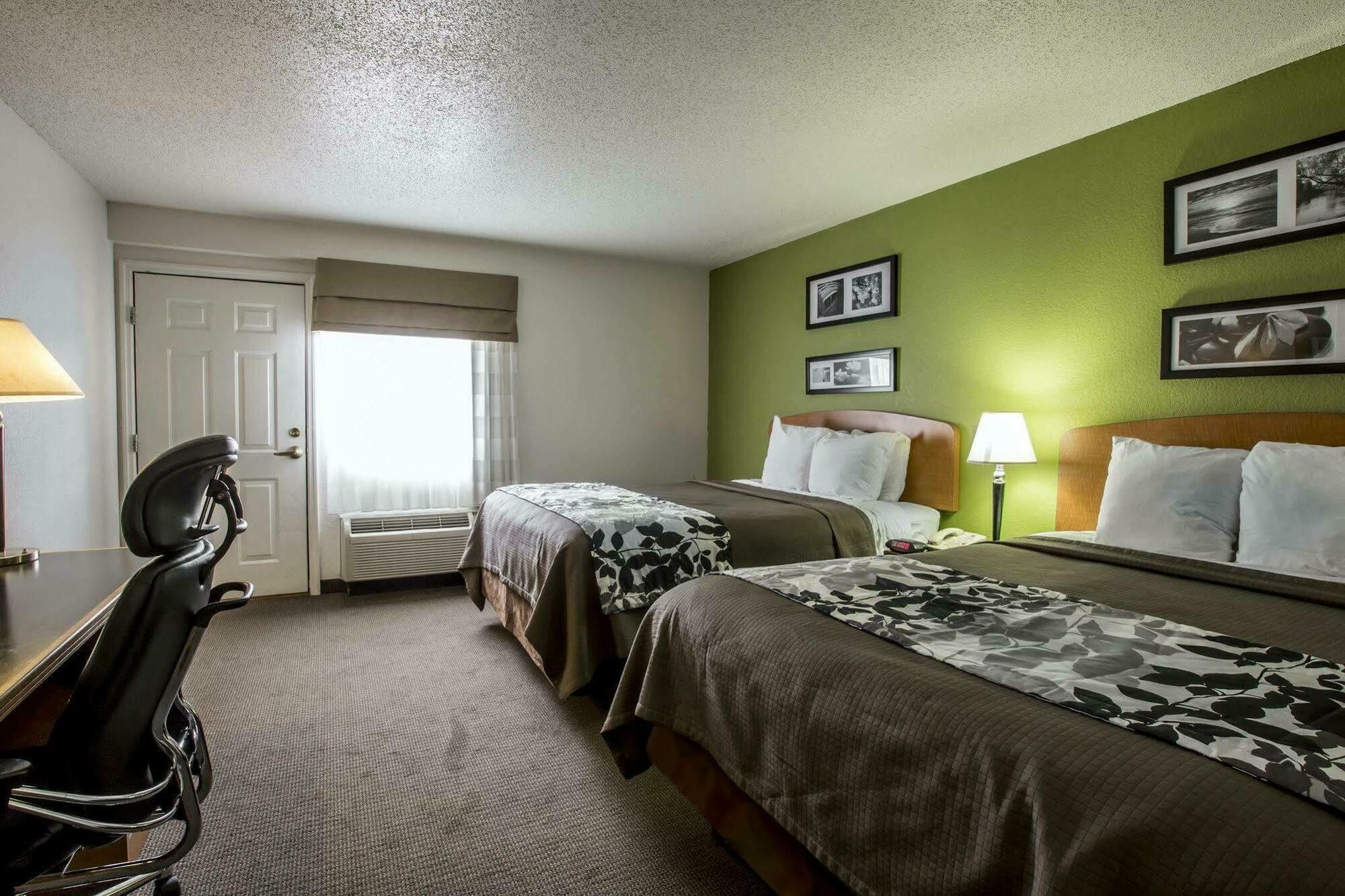 Hotel Sleep & Near Sports World Blvd Gatlinburg