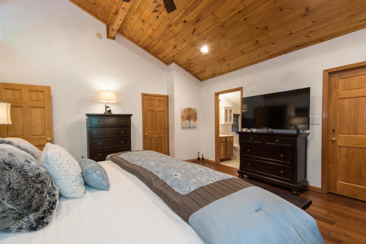 The Chalet In The Smokies Chalet Gatlinburg