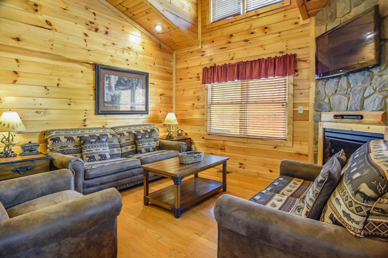 Enchanted View Cabin - Spectacular View, Hot Tub, Gameroom, 2br 2ba Sleeps 8 * Gatlinburg