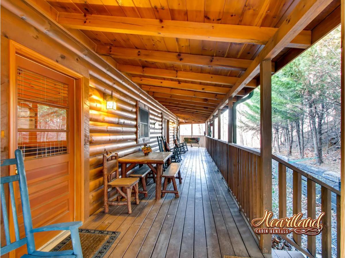 Bear Hug Holiday home Gatlinburg