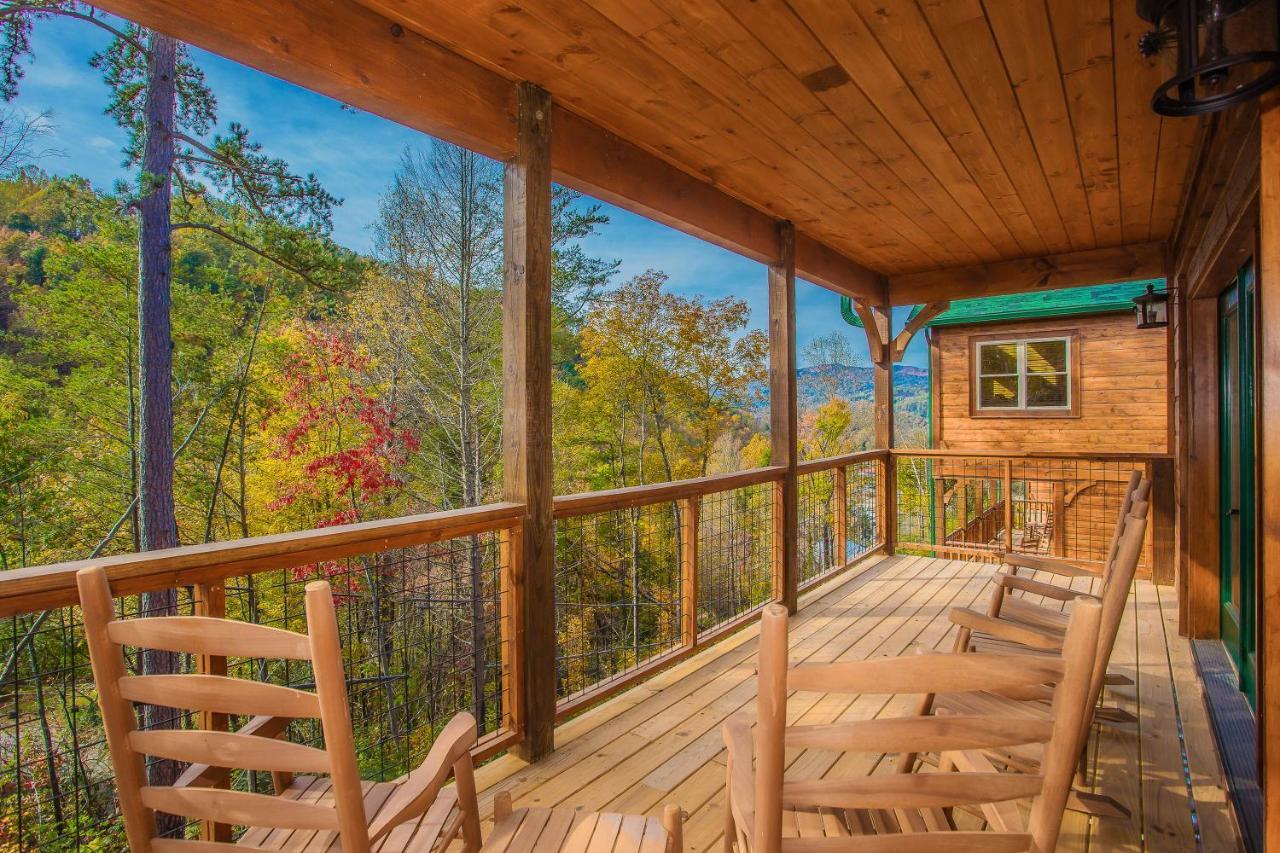 Kept Secret * Gatlinburg