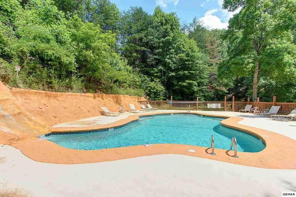 Chalet Endless Love Gatlinburg
