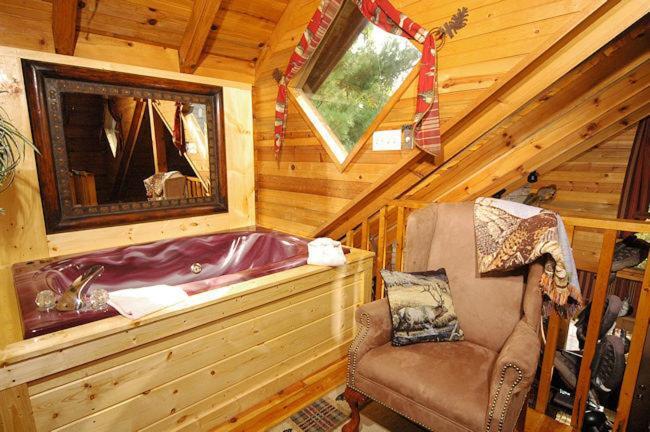 #754 Bear Hugs Holiday home