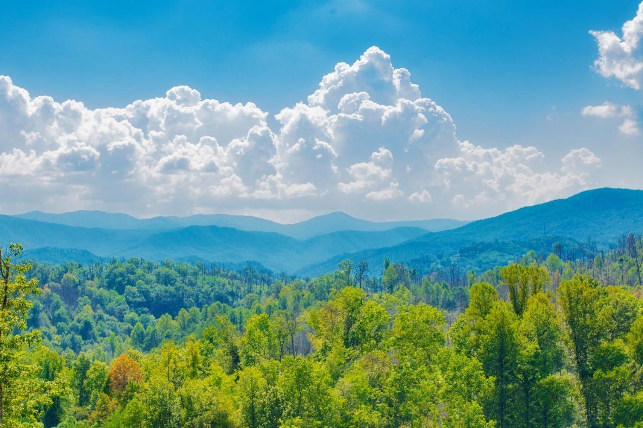 Million Dollar View * Gatlinburg