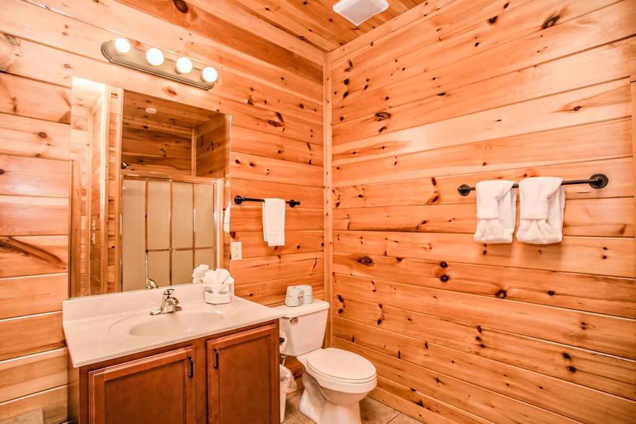 Heavenly Hilltop Getaway Holiday home Gatlinburg