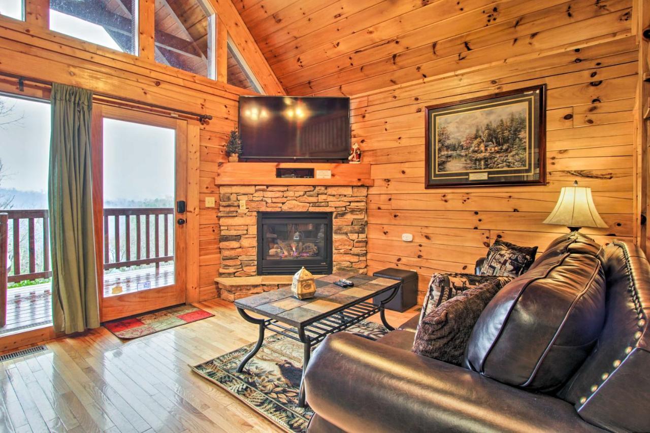 Breathtaking View With Game And Hot Tub! Holiday home