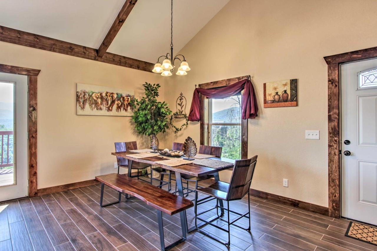 Mountain-view With Private Hot Tub! Holiday home Gatlinburg