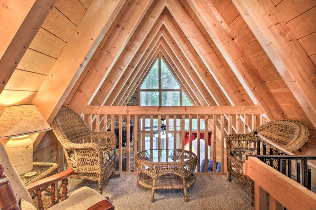 A-frame Cabin With Hot Tub Less Than 1 Mi To Ober Holiday home