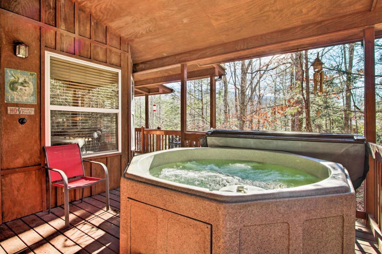 Private Pet Friendly With Hot Tub! Holiday home