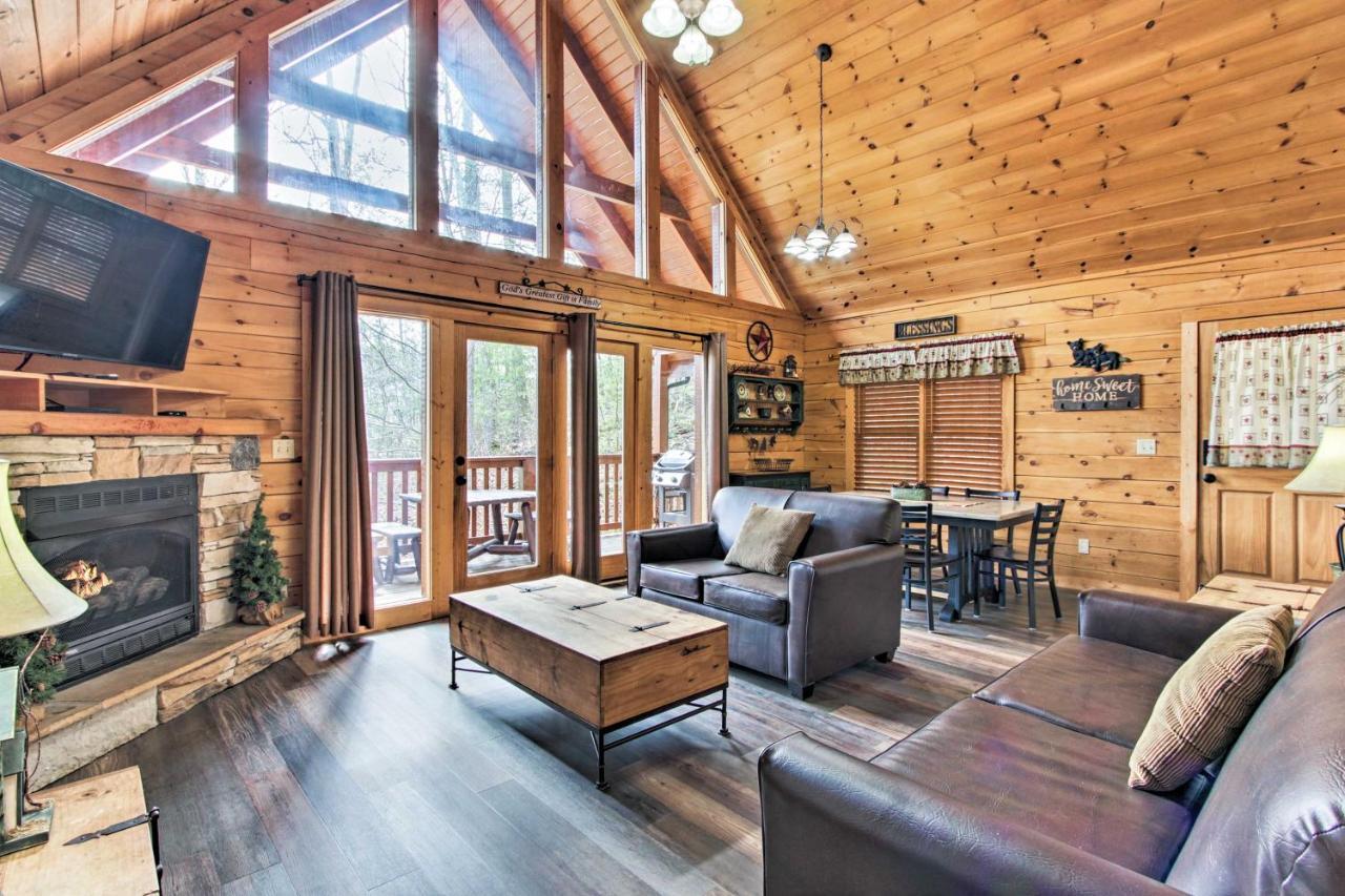Holiday home Mountain With Grill And Pool Table!